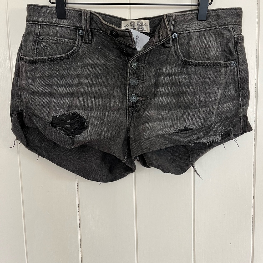 WE THE FREE black denim short